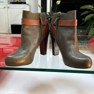 New Cole  Haan olive leather boots